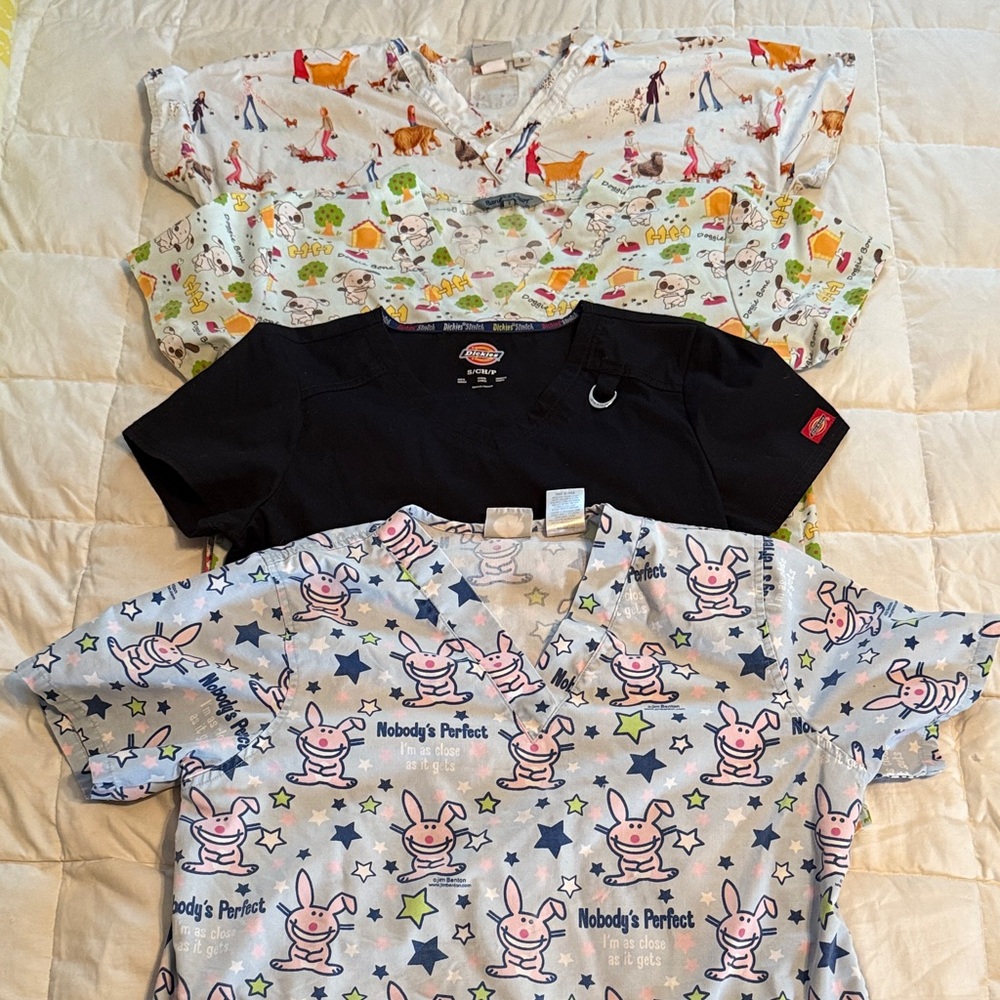 Lot of 4 Scrub Tops Sz S Various Brands and Patterns Multicolor Short Sleeves